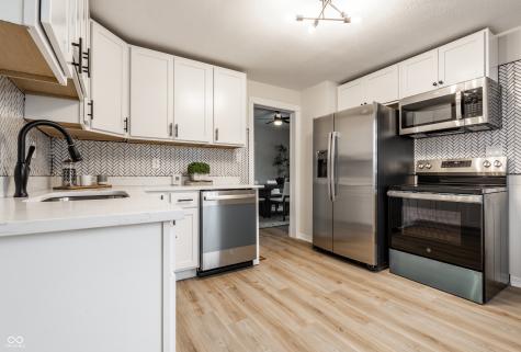 5516 S Randolph Street Indianapolis IN 46227