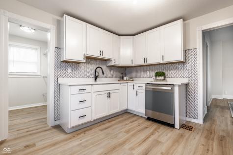 5516 S Randolph Street Indianapolis IN 46227