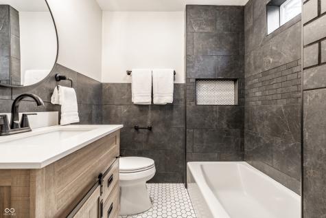 5516 S Randolph Street Indianapolis IN 46227