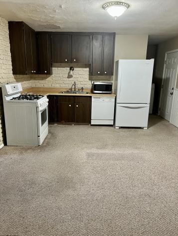 913 Beaufain Court Indianapolis IN 46217