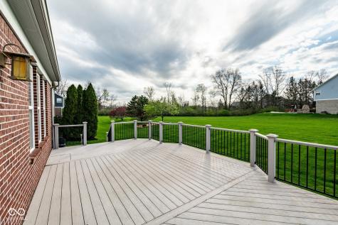 6821 Woodhaven Place Zionsville IN 46077