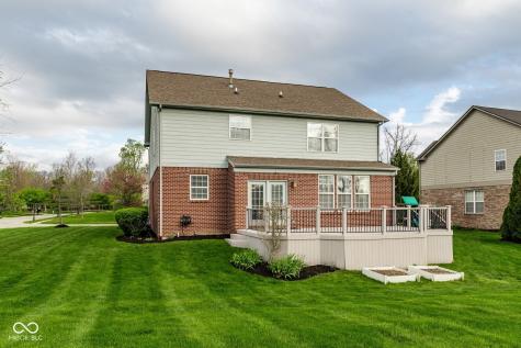 6821 Woodhaven Place Zionsville IN 46077