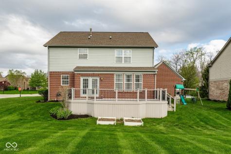 6821 Woodhaven Place Zionsville IN 46077