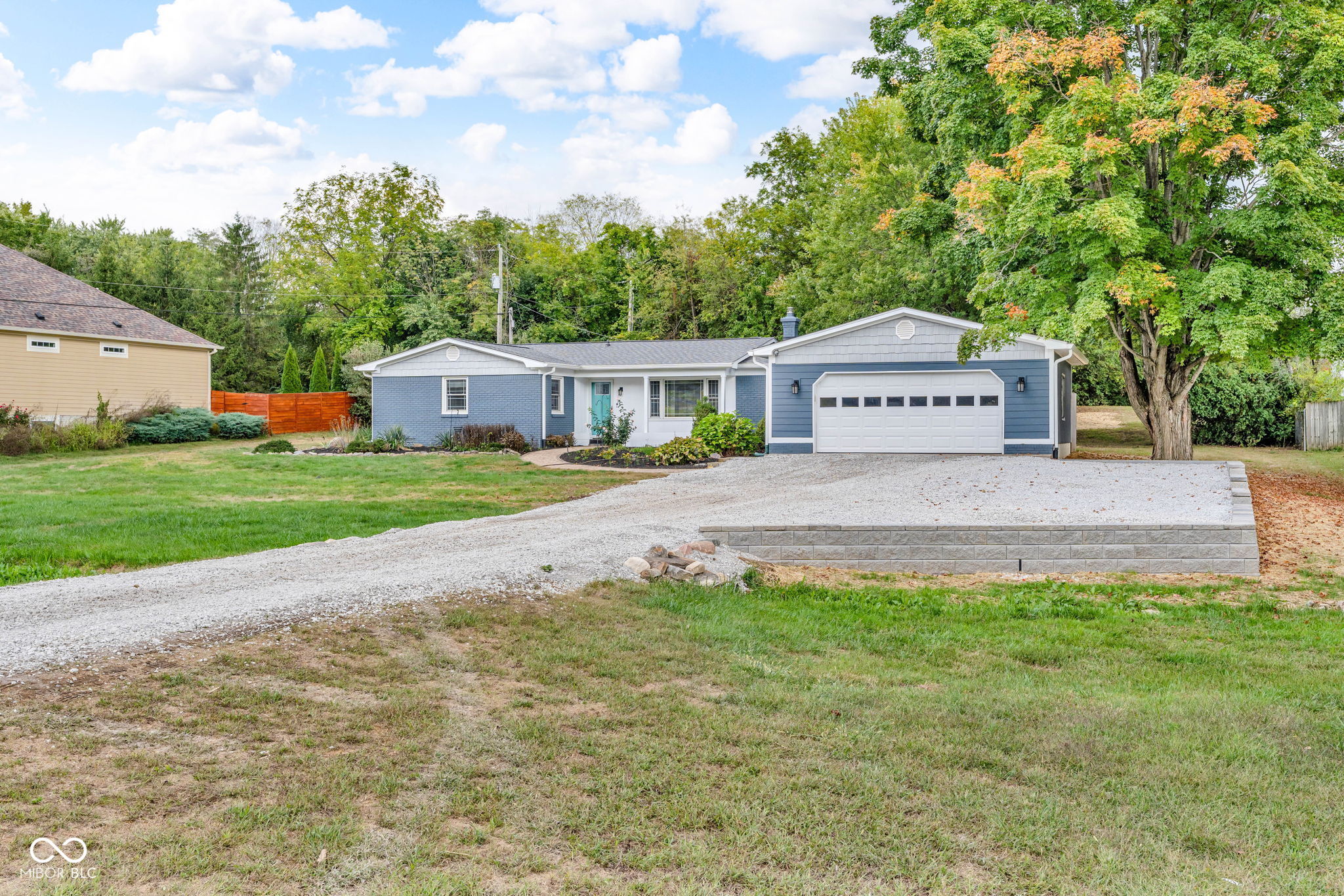 6825 S Ford Road Zionsville IN 46077