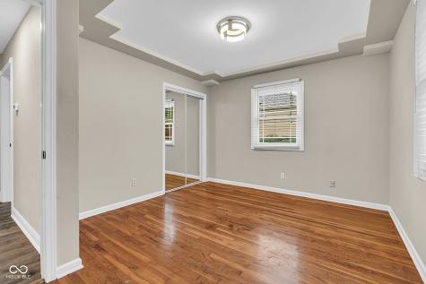 6825 S Ford Road Zionsville IN 46077