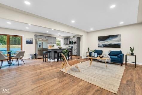6825 S Ford Road Zionsville IN 46077