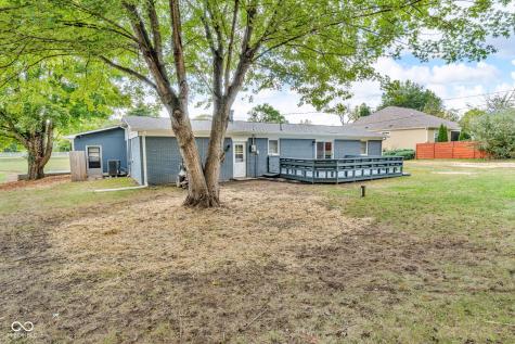 6825 S Ford Road Zionsville IN 46077