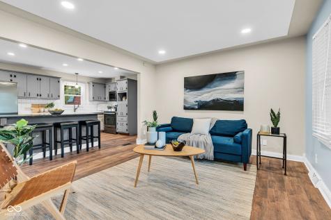 6825 S Ford Road Zionsville IN 46077