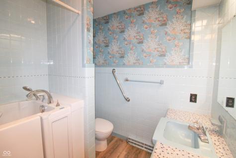348 Norris Avenue North Vernon IN 47265