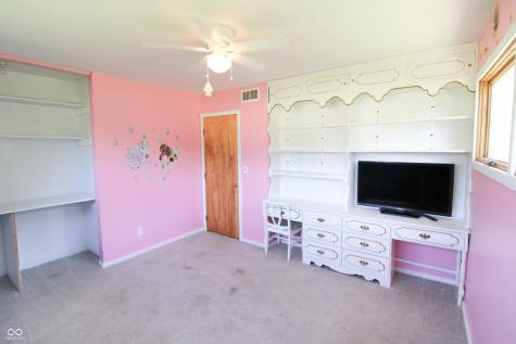 348 Norris Avenue North Vernon IN 47265