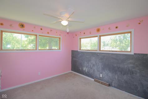 348 Norris Avenue North Vernon IN 47265