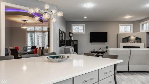 4548 Chase Oak Court Zionsville IN 46077