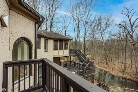 4548 Chase Oak Court Zionsville IN 46077