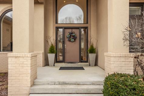 4548 Chase Oak Court Zionsville IN 46077