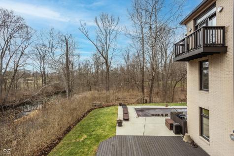 4548 Chase Oak Court Zionsville IN 46077