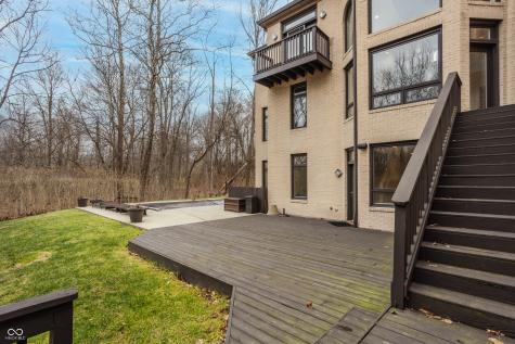 4548 Chase Oak Court Zionsville IN 46077