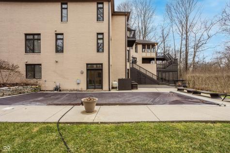 4548 Chase Oak Court Zionsville IN 46077