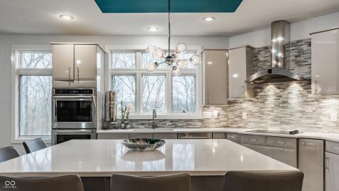 4548 Chase Oak Court Zionsville IN 46077