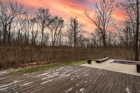 4548 Chase Oak Court Zionsville IN 46077