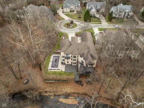 4548 Chase Oak Court Zionsville IN 46077
