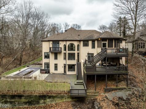 4548 Chase Oak Court Zionsville IN 46077