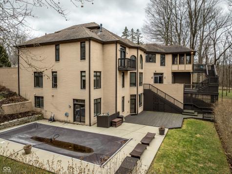 4548 Chase Oak Court Zionsville IN 46077