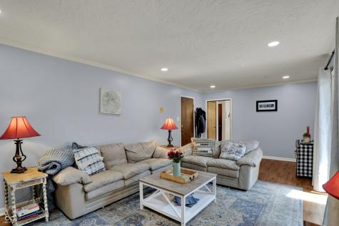 1123 Woodbridge Lane Indianapolis IN 46260