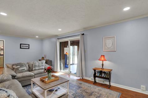 1123 Woodbridge Lane Indianapolis IN 46260