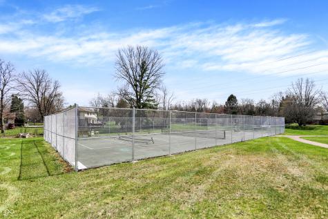 1123 Woodbridge Lane Indianapolis IN 46260