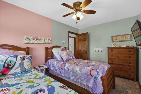 1068 S Turnbow Drive Rockville IN 47872