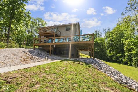 1068 S Turnbow Drive Rockville IN 47872