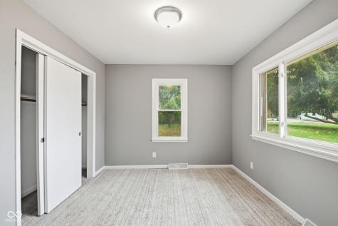 749 W Edgewood Avenue Indianapolis IN 46217