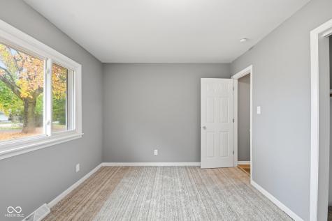 749 W Edgewood Avenue Indianapolis IN 46217