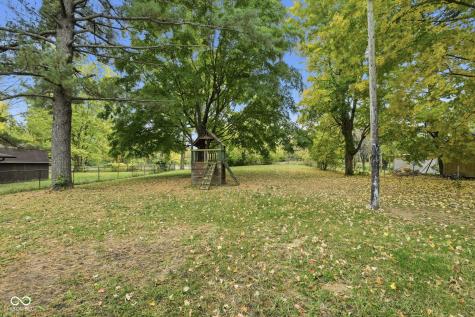 749 W Edgewood Avenue Indianapolis IN 46217