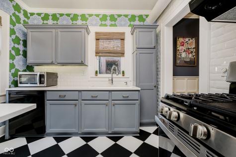 739 Campbell Avenue Indianapolis IN 46219