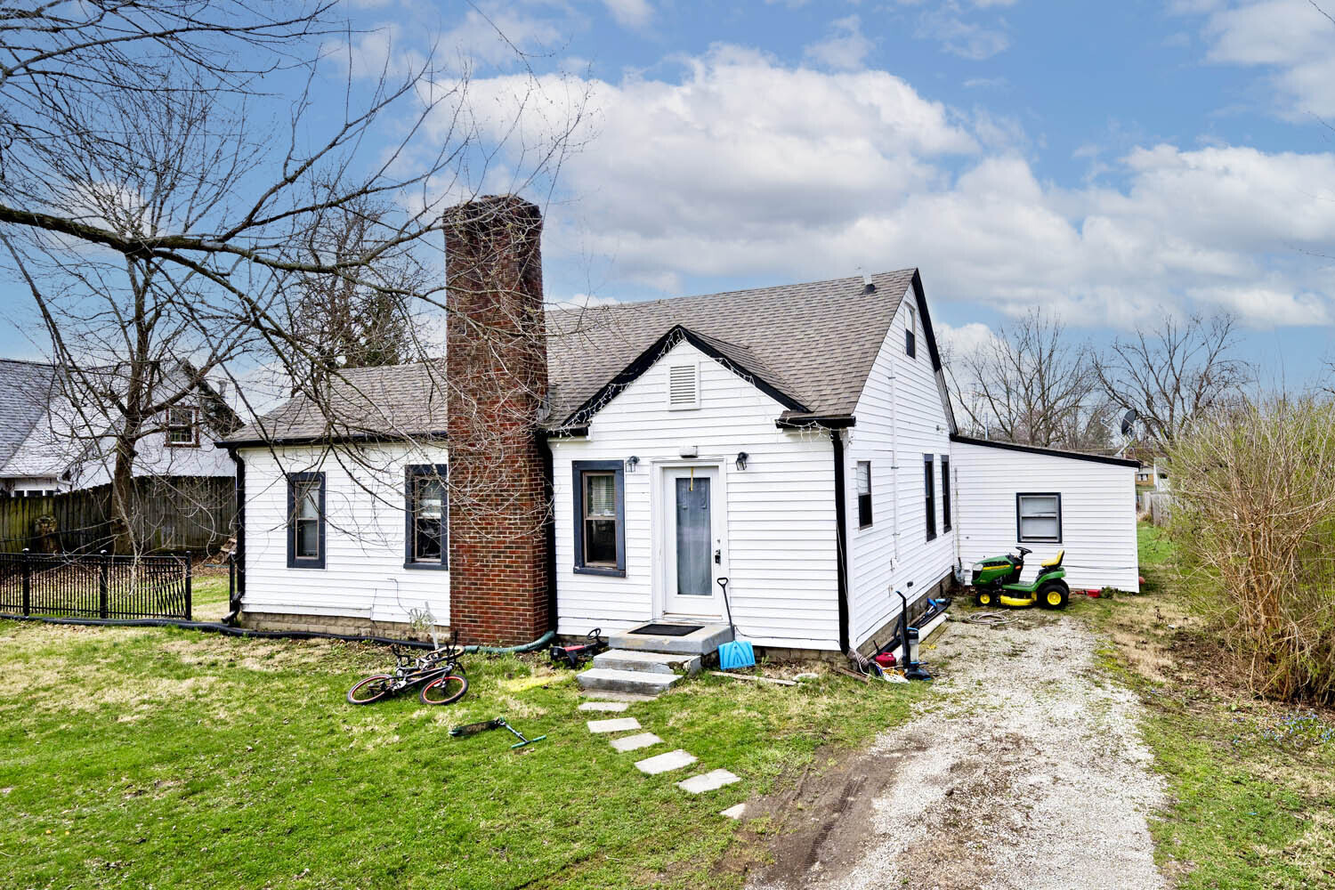 5616 S Randolph Street Indianapolis IN 46227