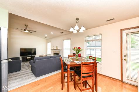 2275 Historic Oaks Boulevard Indianapolis IN 46214