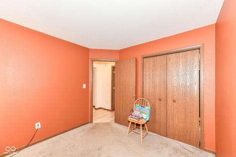 2275 Historic Oaks Boulevard Indianapolis IN 46214