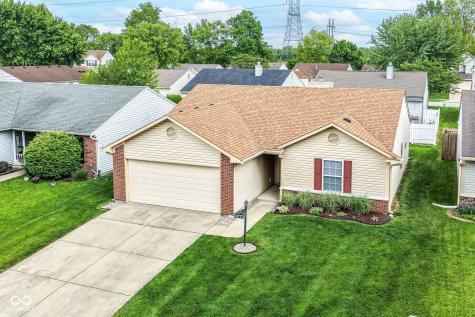 2275 Historic Oaks Boulevard Indianapolis IN 46214