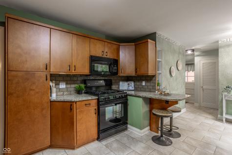3246 W 46th Street Indianapolis IN 46228