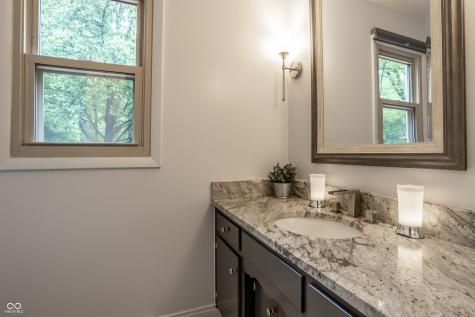 3246 W 46th Street Indianapolis IN 46228