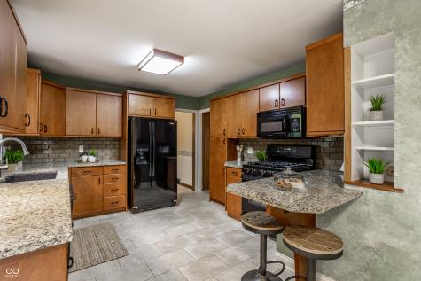 3246 W 46th Street Indianapolis IN 46228