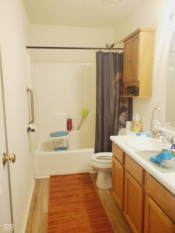 10916 Meadow Lake Drive Indianapolis IN 46229