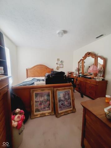 10916 Meadow Lake Drive Indianapolis IN 46229