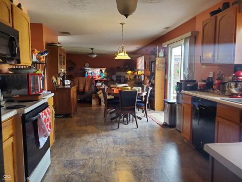 10916 Meadow Lake Drive Indianapolis IN 46229