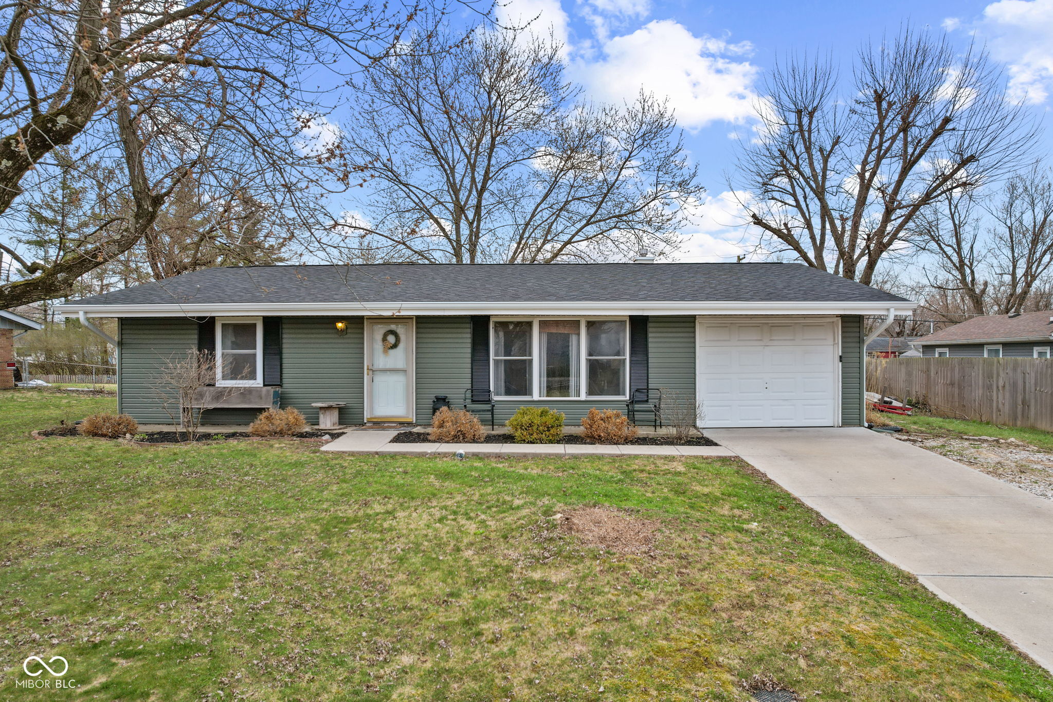 2823 Shakespeare Drive Southport IN 46227