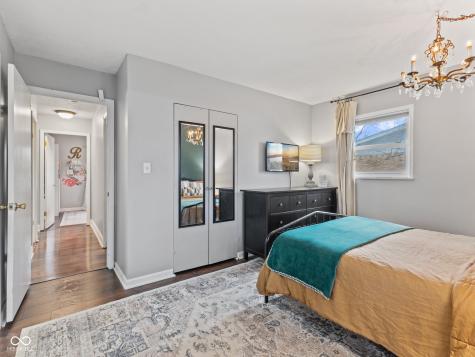 2823 Shakespeare Drive Southport IN 46227