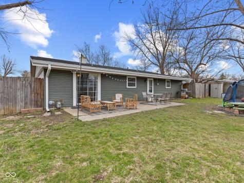 2823 Shakespeare Drive Southport IN 46227
