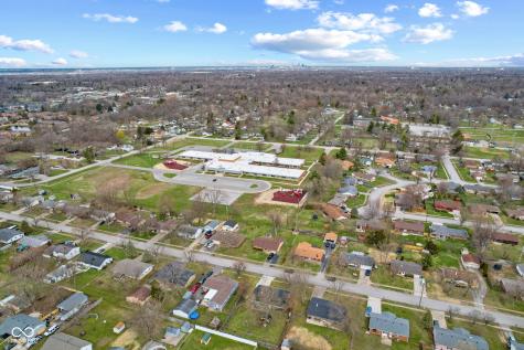 2823 Shakespeare Drive Southport IN 46227