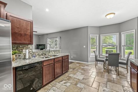 7248 Lakeland Trails Boulevard Indianapolis IN 46259